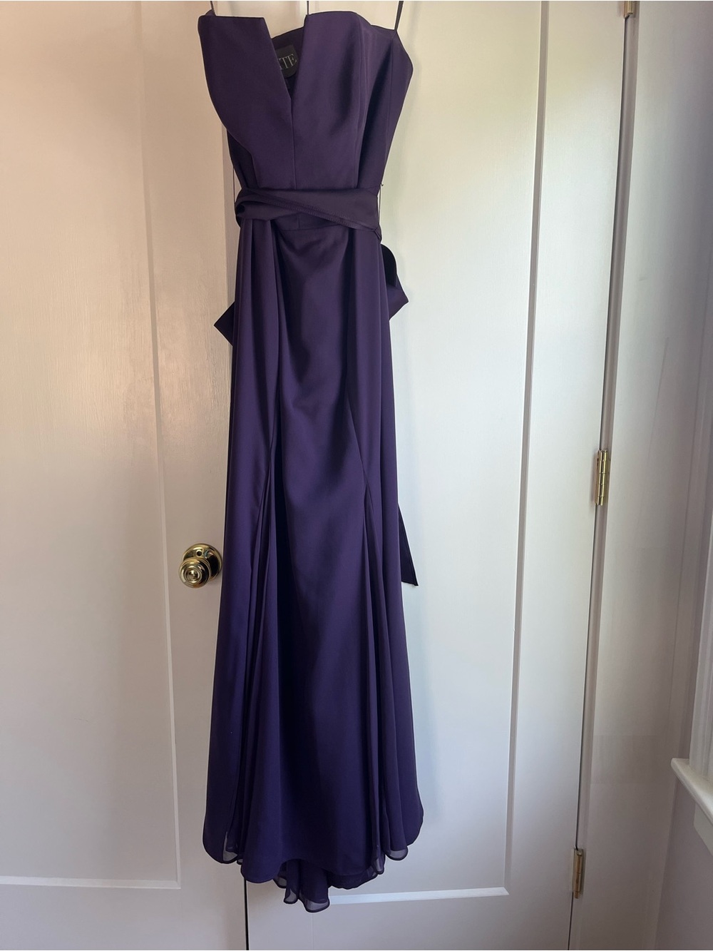 Vera Wang Strapless Evening Gown in Amethyst